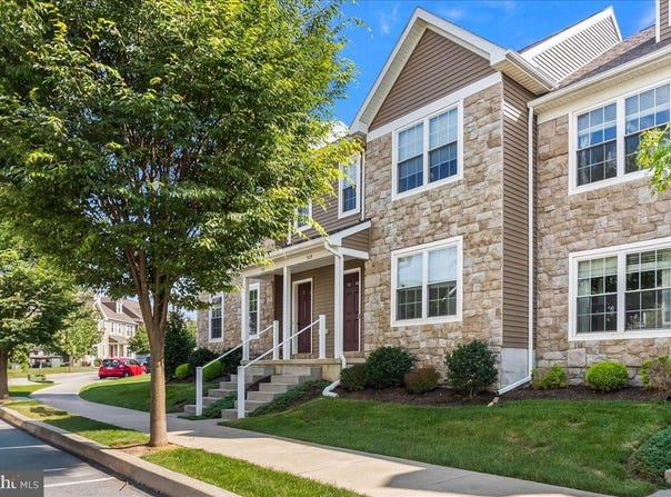 509 BYLER CIRCLE, LEBANON, PA 17042