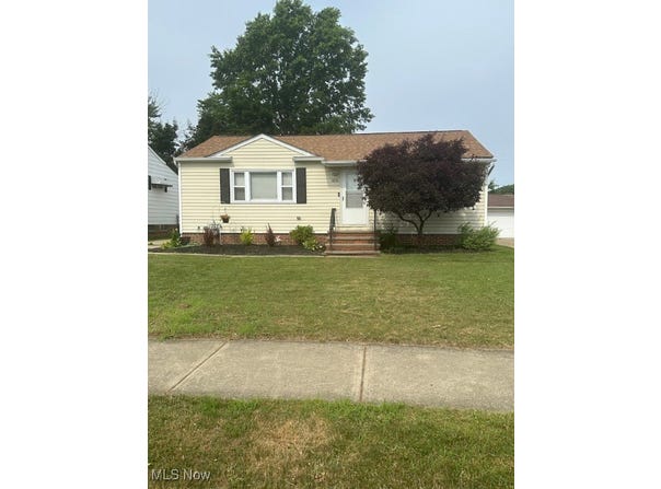 804 Pendley Road, Willowick, OH 44095