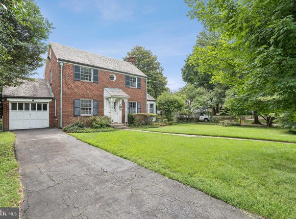 7201 CHESTNUT STREET, CHEVY CHASE, MD 20815
