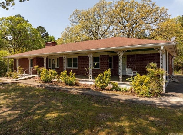 Mena, AR 71953