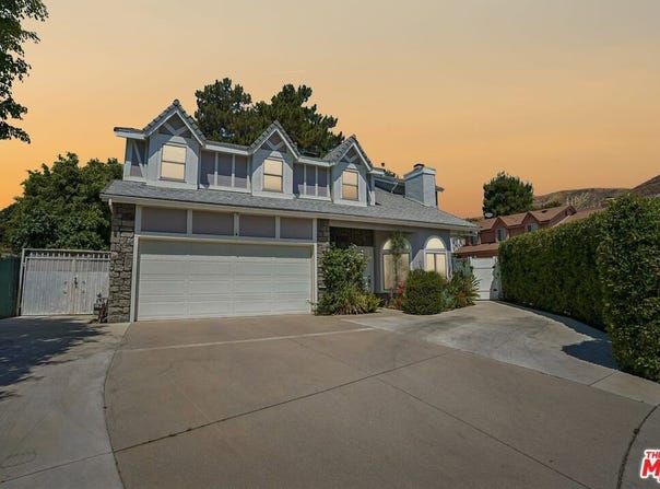 11319 Goleta St, Sylmar, CA 91342