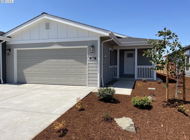 5262 NOPAL ST, Florence, OR 97439