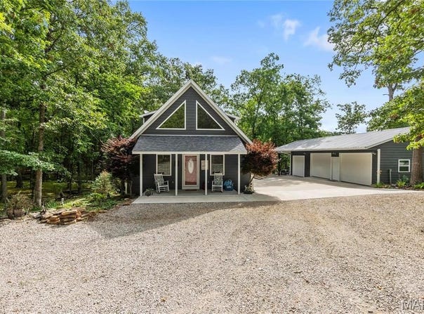 1053 Erie Trail Drive, Perryville, MO 63775