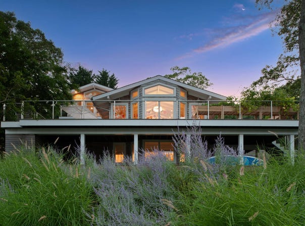 30 Springwood Way, East Hampton, NY 11937