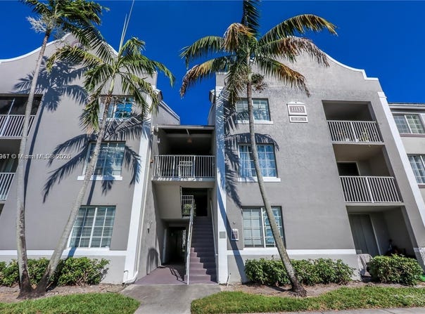 11133 SW 8th St, Pembroke Pines, FL 33025