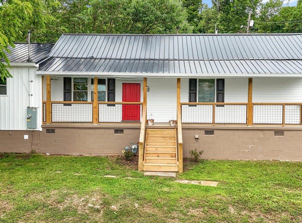 400 Collins St, Loudon, TN 37774