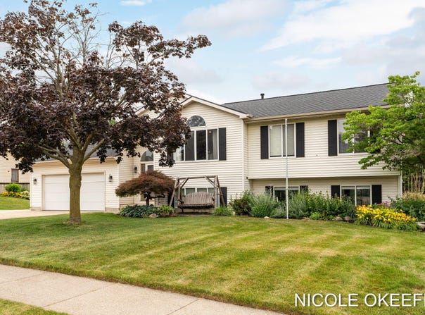 901 Northpointe Drive SW, Byron Center, MI 49315