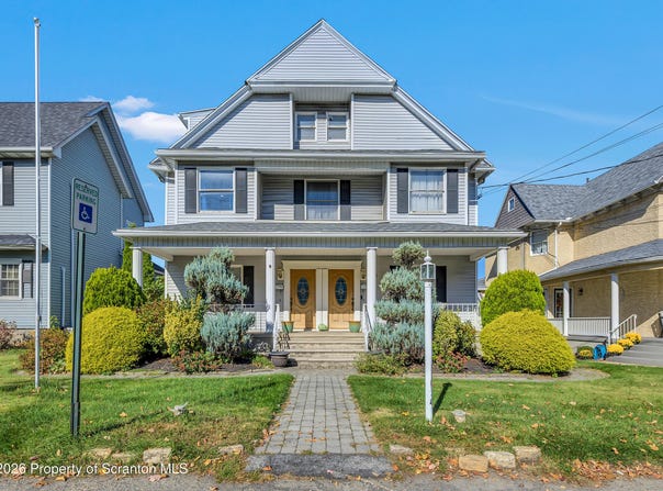 313 315 N Blakely Street, Dunmore, PA 18512