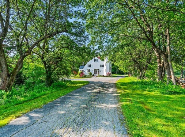 157 Seamans Road, New London, NH 03257