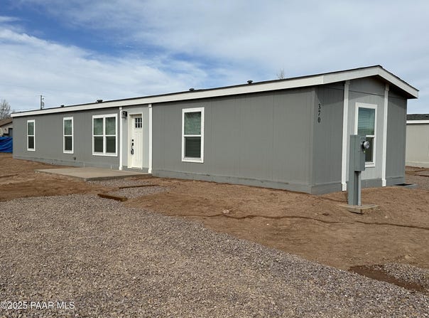 370 W Big Chino Road, Paulden, AZ 86334