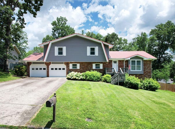 7211 Fairington Circle, Hixson, TN 37343
