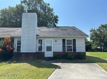 123 Live Oak Court, Midway Park, NC 28544