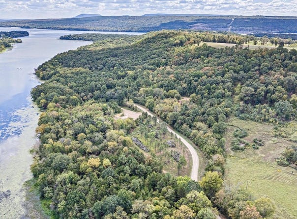 000 Old HWY 64, Knoxville, AR 72845