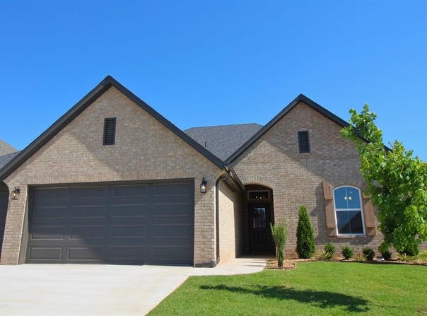 6125 Frankie Lynn Lane, Edmond, OK 73034