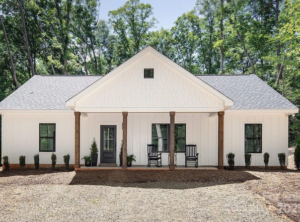 676 Chapel Hill Drive, Troy, NC 27371