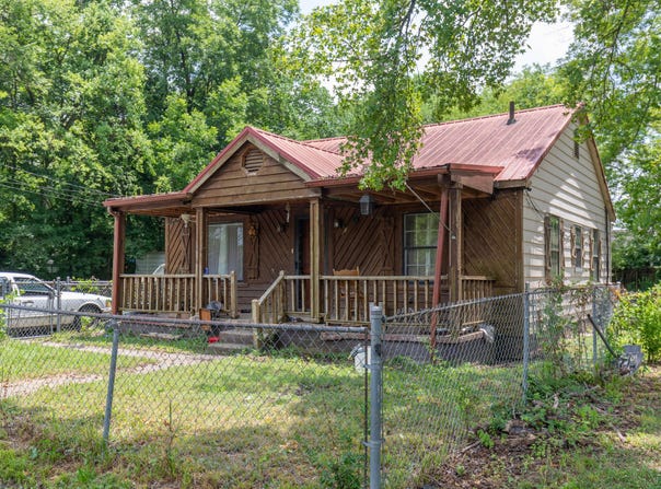 1502 E 49th Street, Chattanooga, TN 37407