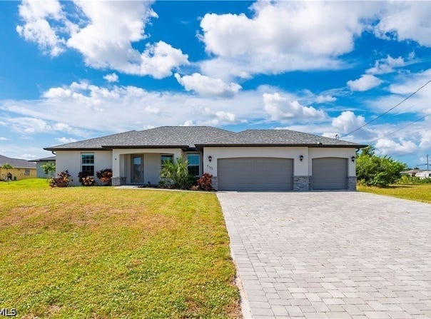 4302 NW 32nd Street, Cape Coral, FL 33993