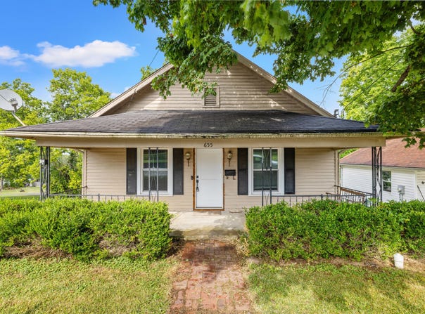 655 Beaumont Avenue, Harrodsburg, KY 40330