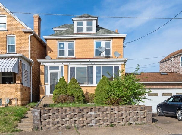 409 Vine St, Munhall, PA 15120