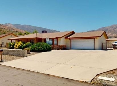 6618 Dogwood AVE, Lake Isabella, CA 93240