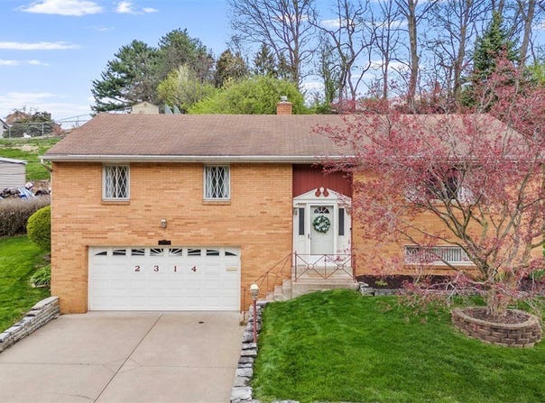 2314 McMonagle Ave., Banksville/Westwood, PA 15216