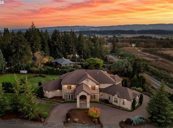 20420 SW LEONARDO Ln, Beaverton, OR 97007