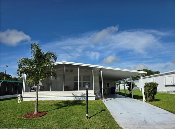 2112 Caribbean Road, Sebring, FL 33870