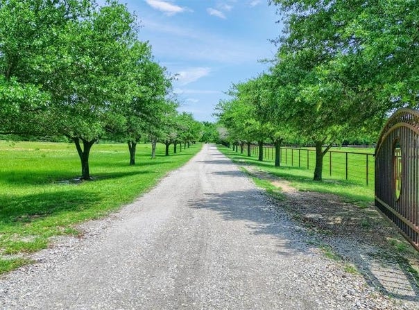 4844 County Road 203, Tioga, TX 76271