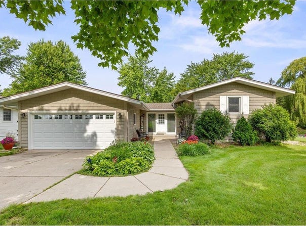 404 Larson Street SW, Hutchinson, MN 55350