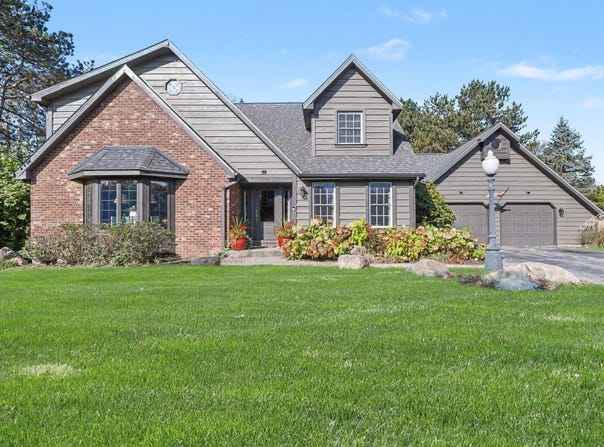 129 Minges Hills Drive, Battle Creek, MI 49015