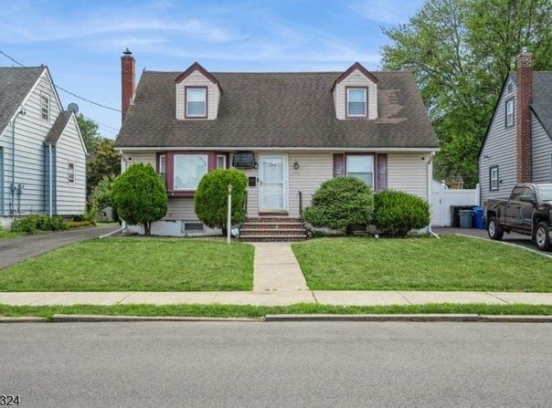 135 Elberon Ave, Paterson City, NJ 07502