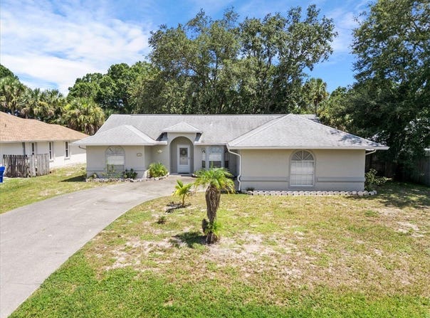 490 Caravan Terrace, Sebastian, FL 32958
