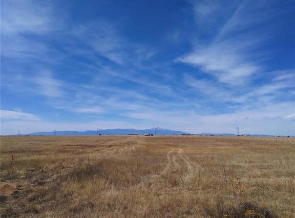 930 Awesome View, Yoder, CO 80864