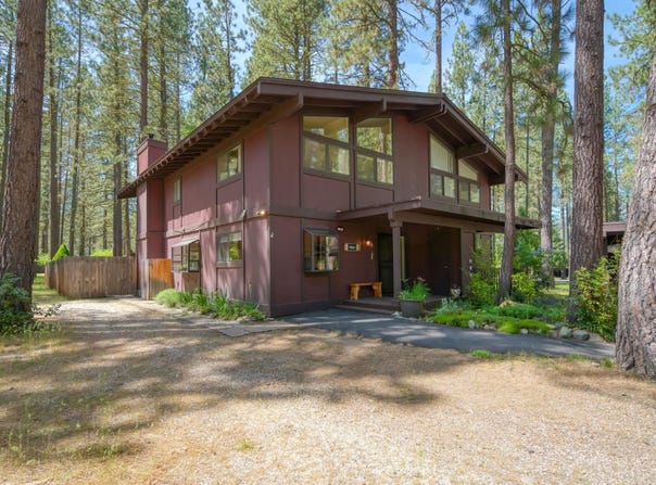 29 Graeagle Meadows Road, Graeagle, CA 96103