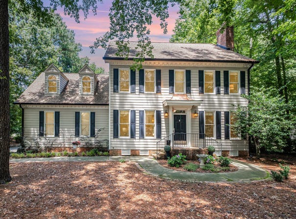 5113 Linksland Drive, Holly Springs, NC 27540