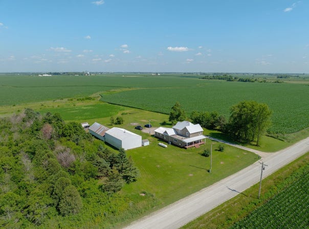 2349 Yukon Avenue, Fairbank, IA 50629
