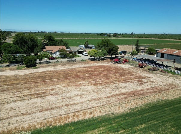 8576 Olive, Winton, CA 95388