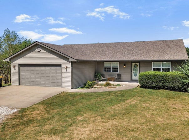 3153 State Highway H, Fulton, MO 65251