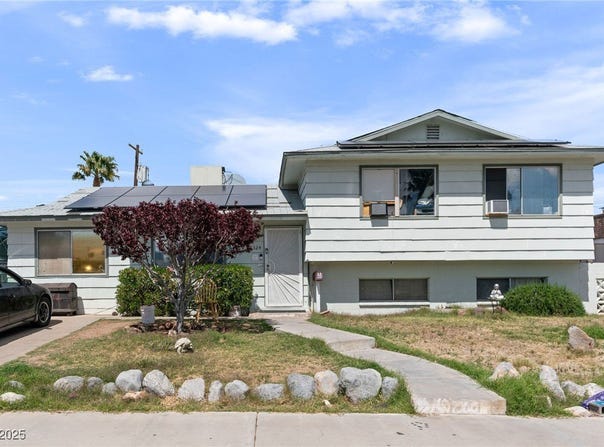 6324 Fairwood Avenue, Las Vegas, NV 89107