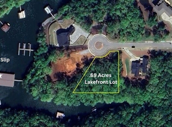 6125 Deepwater, Gainesville, GA 30506