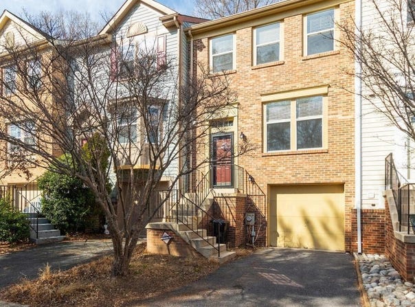 704 SUFFIELD DR, GAITHERSBURG, MD 20878
