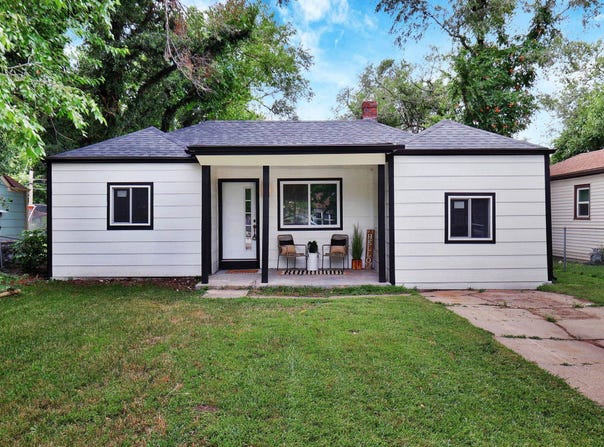 1545 N Volutsia Ave, Wichita, KS 67214