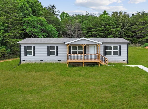 285 County Road 784A, Etowah, TN 37331