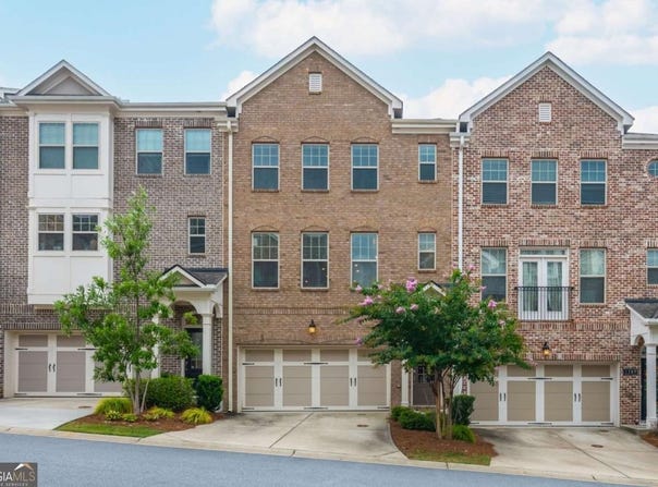 1391 Live Oak Lane, Atlanta, GA 30319