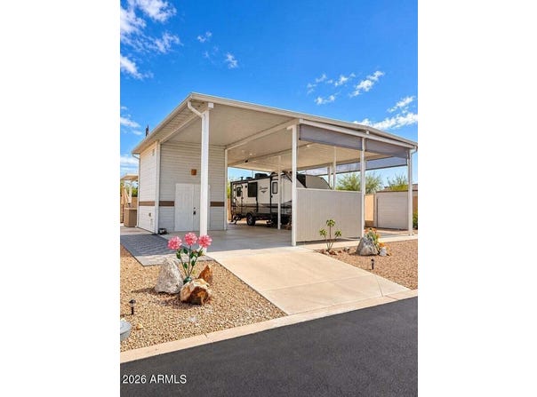 17200 W BELL Road, Surprise, AZ 85374