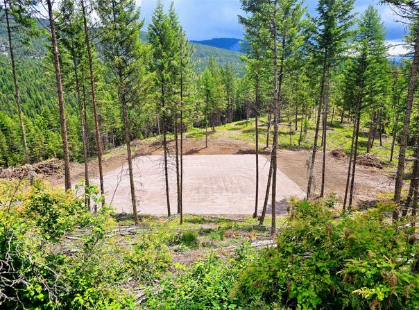24 Labrador Lane, Plains, MT 59859