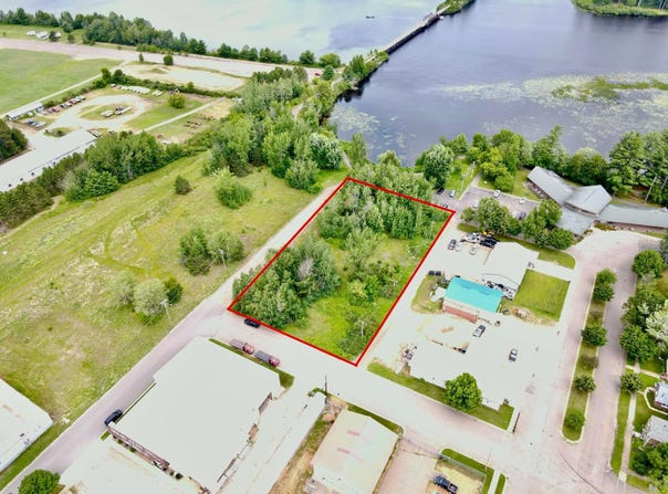 Lots 1-6 RAILWAY ST N, Tomahawk, WI 54487