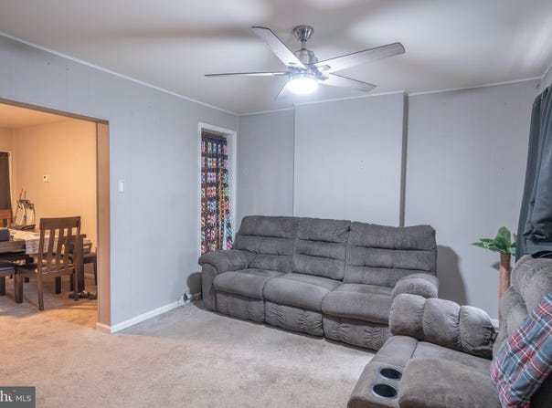 17 W MONROE STREET, MOUNT HOLLY, NJ 08060