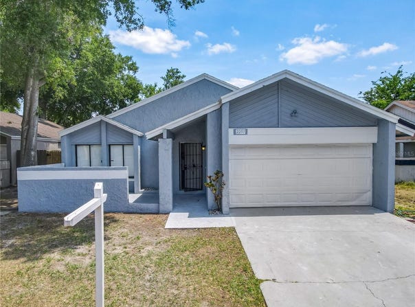 2253 ATRIUM CIRCLE, ORLANDO, FL 32808