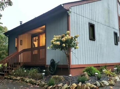 15 SKI SIDE Court, TANNERSVILLE, PA 18372